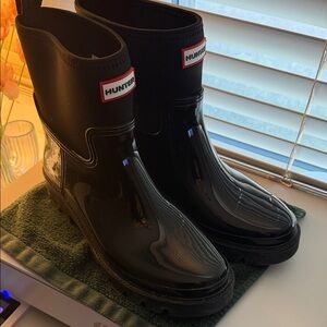 Hunter Glossy Black Waterproof Boots